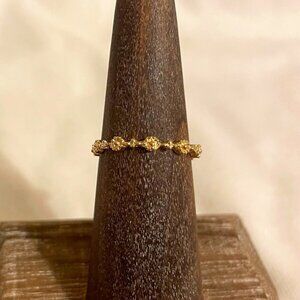 Open Texture Floral Band Size 6.5